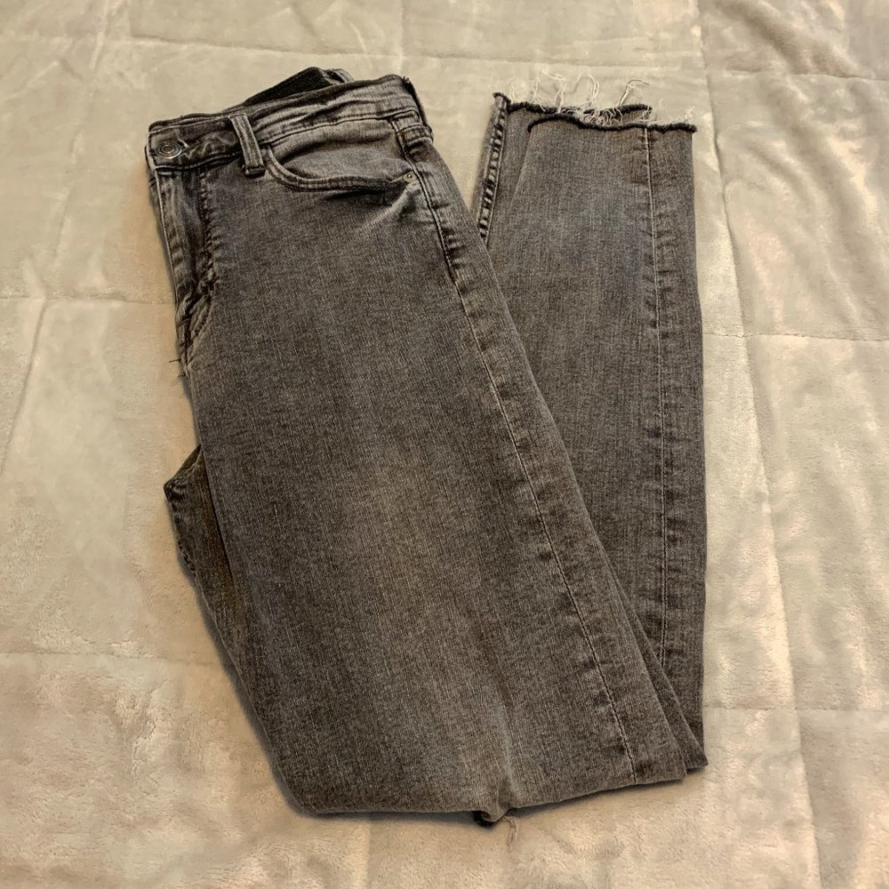 Size 8 Aero Cheeky Grey/Silver Jeggings